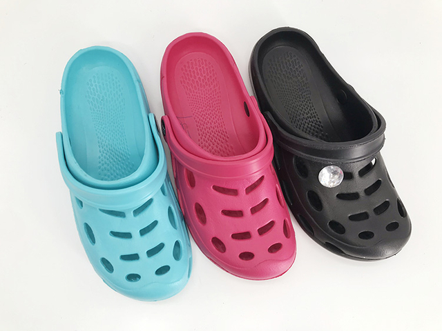 SANDALS&SLIPPERS (17)
