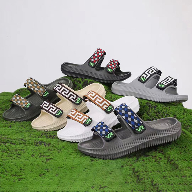 SANDALS&SLIPPERS (11)